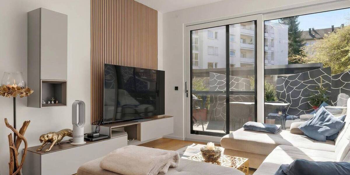Etagenwohnung Neu-Ulm Stadtmitte - 4 Zimmer, 100 m&sup2;, 675.000&euro; | Angebot:26451894