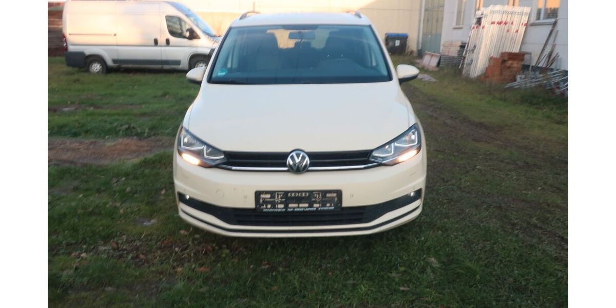 VW Touran 424.388 km 10.900 &euro; Laupheim 88471