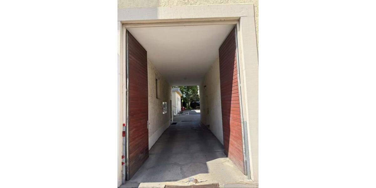 Große 3,5-Zi.-Wohnung in Ulm - 105 m², Balkon, Stellplatz, privat 3 zimmer