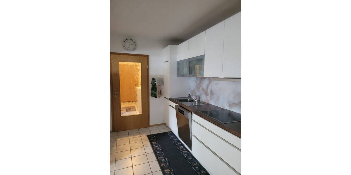 Etagenwohnung Ichenhausen - 3 Zimmer, 77 m&sup2;, 235.000&euro; | Angebot:26763652