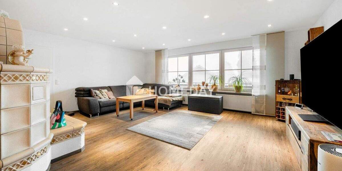 Einfamilienhaus Illertissen Tiefenbach - 7 Zimmer, 267 m&sup2;, 1.150.000&euro; | Angebot:25604364