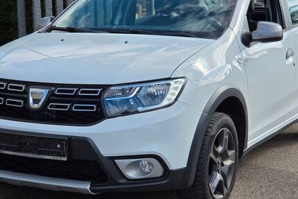 Dacia Sandero 140.000 km 5.900 € Neu-Ulm 89233