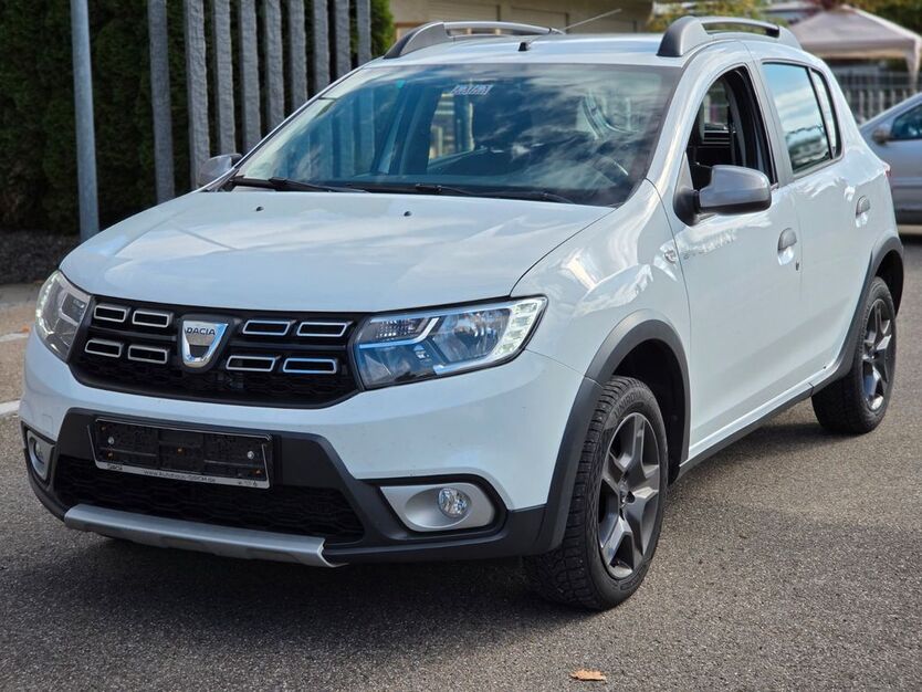 Dacia Sandero 140.000 km 5.900 € Neu-Ulm 89233