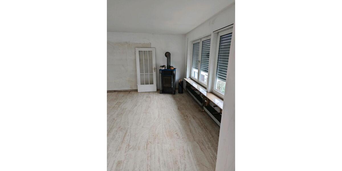 Hochparterre Ulm Donautal - 4.5 Zimmer, 136 m&sup2;, 1.500&euro; | Angebot:26670370