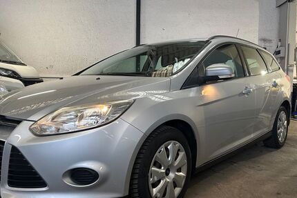 Ford Focus 86.200 km 4.650 € Neu Ulm 89231