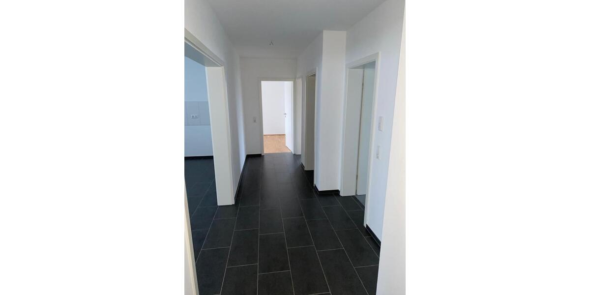 Erdgeschoßwohnung Laupheim - 3 Zimmer, 94 m&sup2;, 1.150&euro; | Angebot:26649590