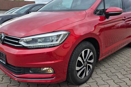 VW Touran 63.191 km 27.990 &euro; Ichenhausen 89335