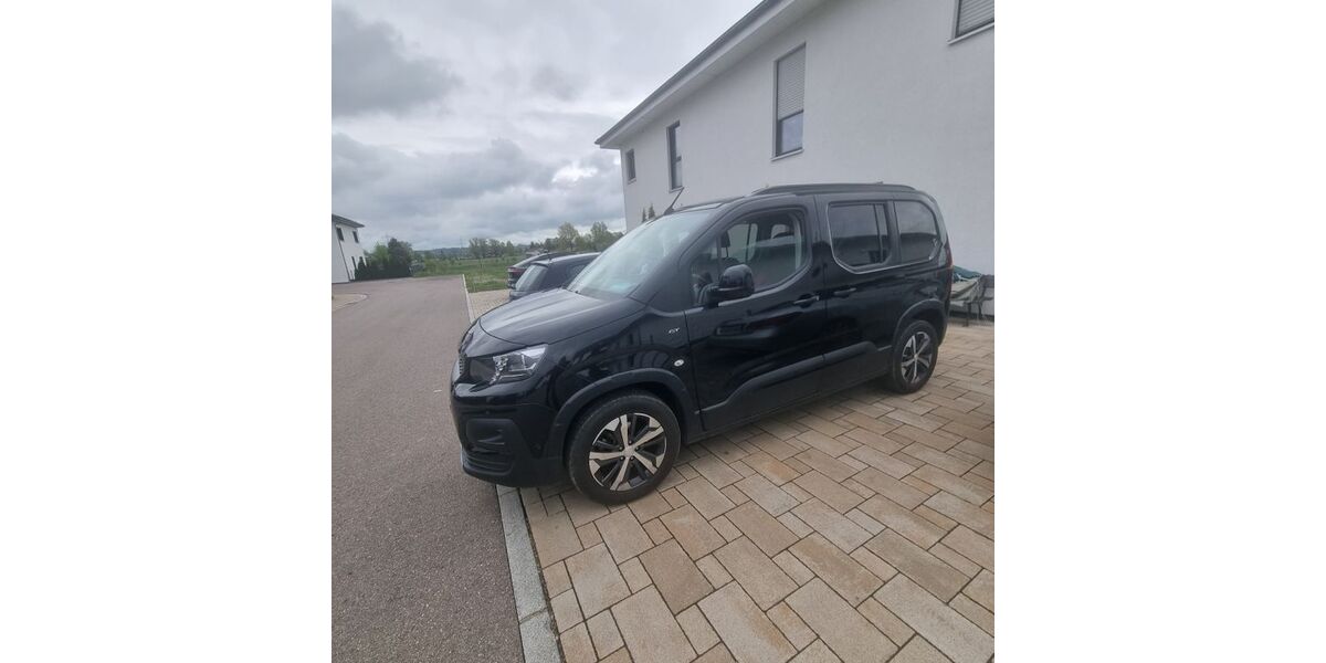 Peugeot Rifter 20.000 km 27.100 € Illertissen 89257