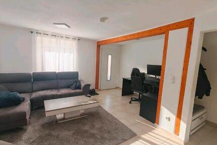 Wohnung Blaustein - 2.5 Zimmer, 65 m&sup2;, 760&euro; | Angebot:25259139