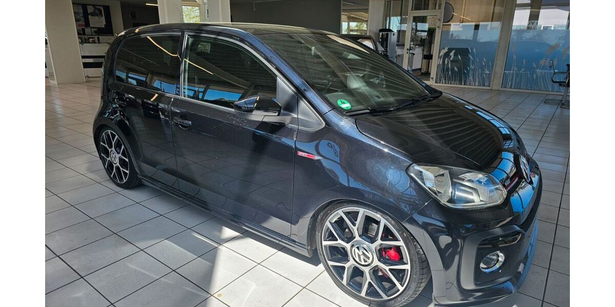 VW up! 61.000 km 13.490 &euro; Berghülen 89180