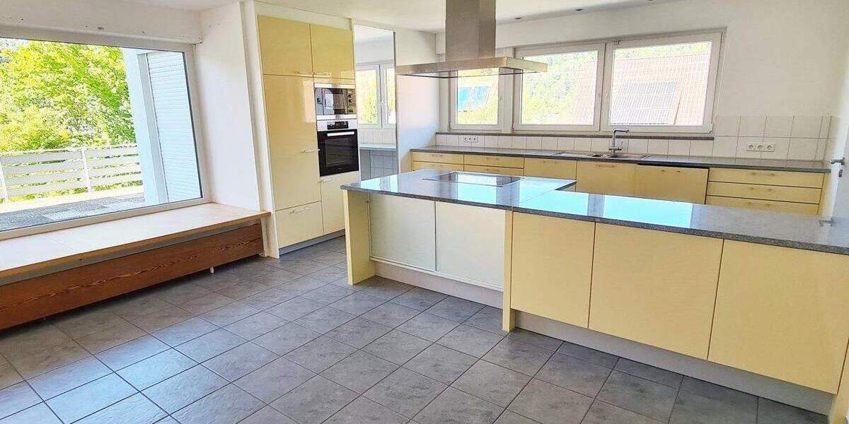 Wohnkomfort pur in beliebter Wohnlage - zeitgemäß, großzügig, ruhig! 4 zimmer