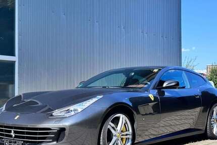Ferrari GTC4 Lusso 63.200 km 179.900 € Ulm 89081