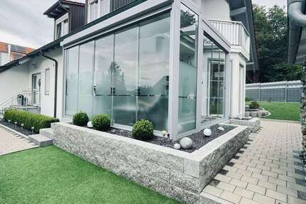 Haus zum Kaufen in Ulm 825.000 € 207 m² 7 zimmer