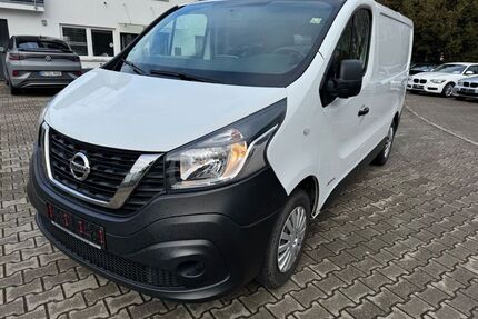 Nissan NV300