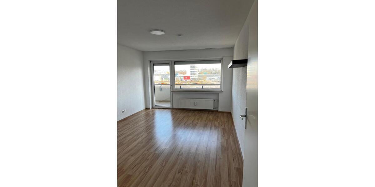 Etagenwohnung Neu-Ulm Ludwigsfeld - 17 Zimmer, 83 m&sup2;, 615&euro; | Angebot:26611697