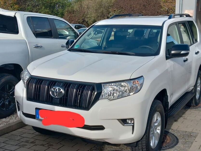 Land Cruiser