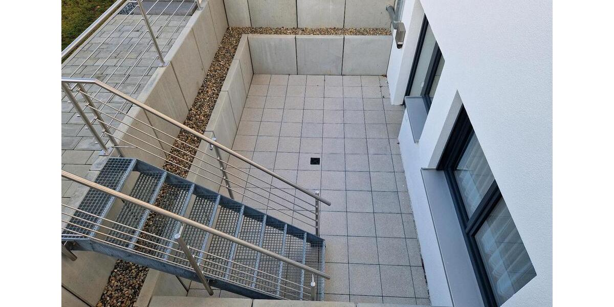 Etagenwohnung Ehingen (Donau) - 2 Zimmer, 64 m&sup2;, 880&euro; | Angebot:26086227