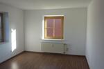Erdgeschoßwohnung Unterroth - 5.5 Zimmer, 130 m&sup2;, 1.280&euro; | Angebot:26516710