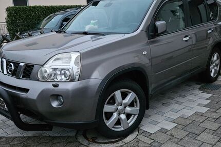 Nissan X-Trail 244.000 km 8.000 &euro; Günzburg 89312