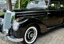 Mercedes 220