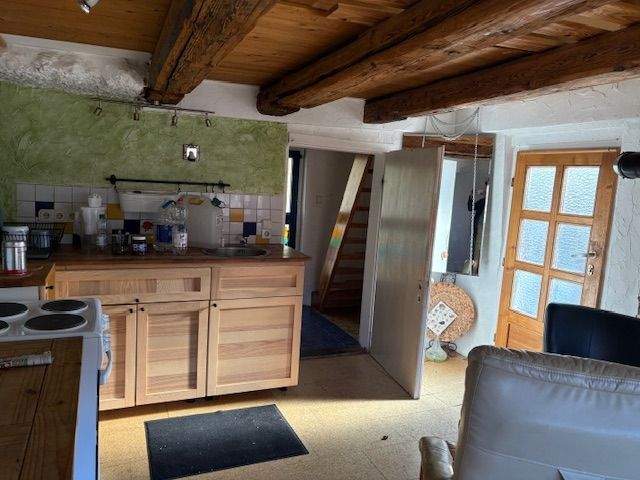 Verzauberndes Hexenhäuschen auf der Schwäbischen Alb - voller Charme, Geschichte und Potenzial 3 zimmer