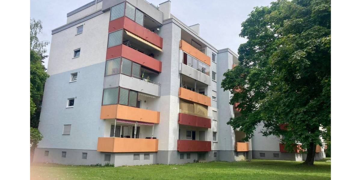 Etagenwohnung Illertissen - 3 Zimmer, 81 m&sup2;, 199.000&euro; | Angebot:26886307