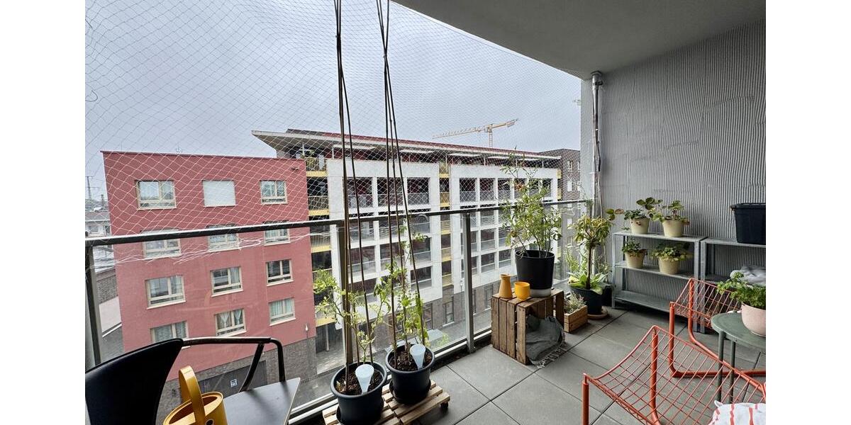 Moderne 3-Zimmer Wohnung mit Balkon und Loggia sowie TG-Stellplatz im Dichterviertel zu vermieten! 3 zimmer