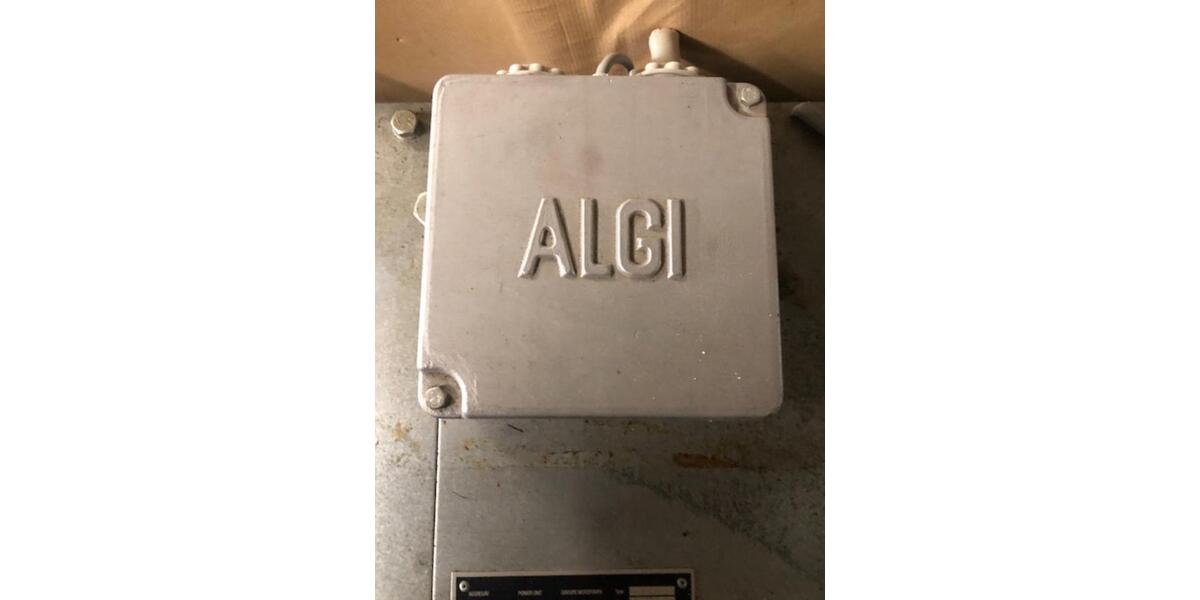 ALGI Hydraulik Aufzug Steuerblock Type: AZSTB I und II 3u.4 MR zimmer