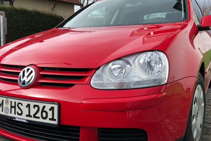 VW Golf 70.000 km 4.900 &euro; Neu-Ulm 89233
