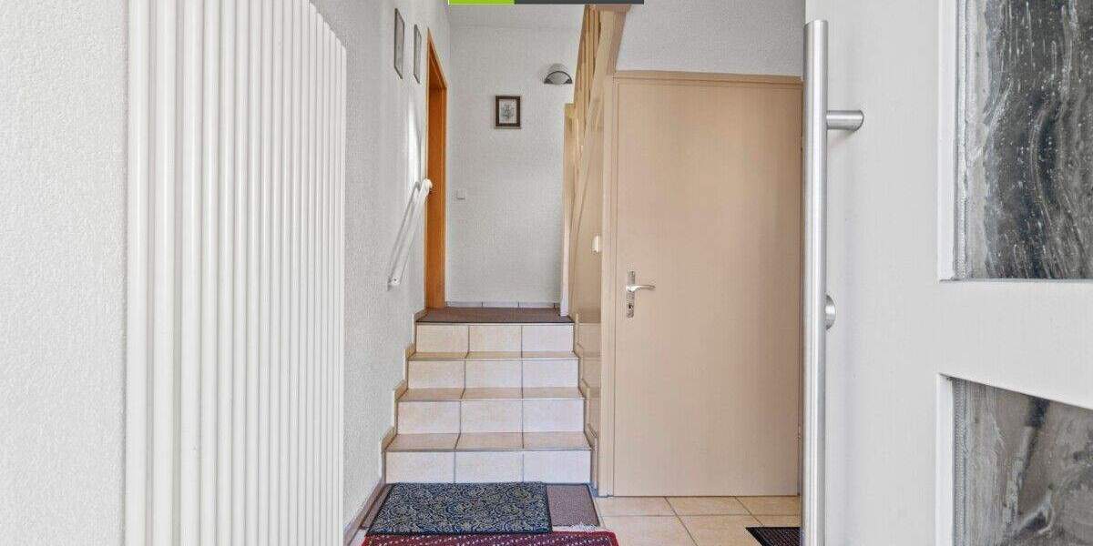 Charmantes Einfamilienhaus mit Altbau-Charme und Modernisierungen in der Ulmer Weststadt! 5 zimmer