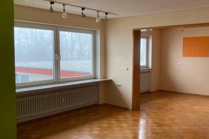 Wohnung 120 qm mit Balkon in Altheim Alb 4 zimmer