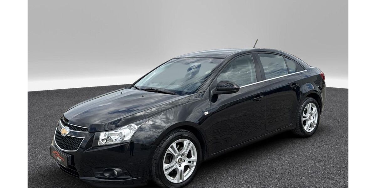 Chevrolet Cruze 192.000 km 4.999 &euro; Kötz 89359