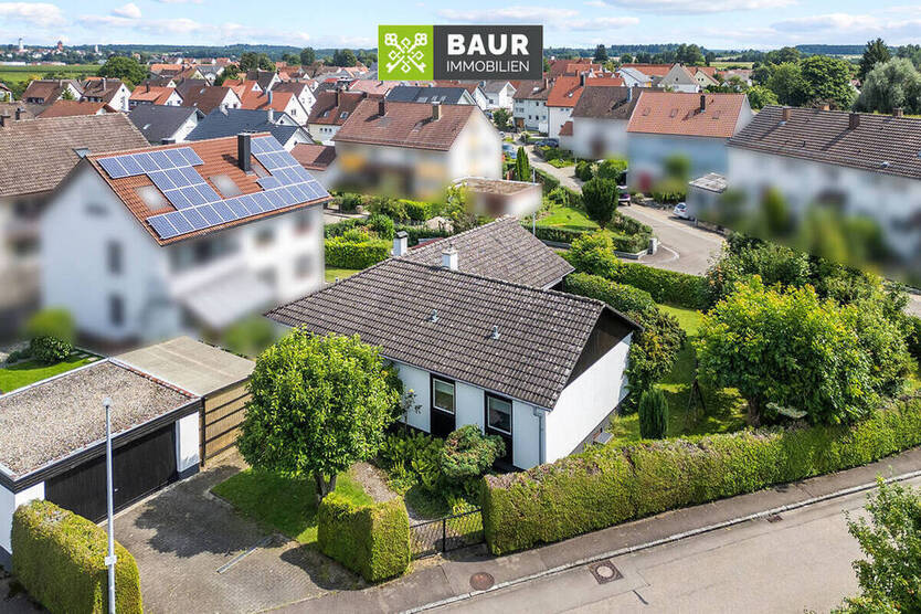 360°I Lichterfülltes Bungalow-Fertighaus mit viel Platz und sonnigem Traumgarten in Staig!
