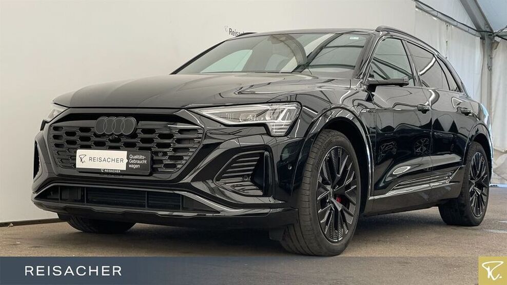 Q8 e-tron