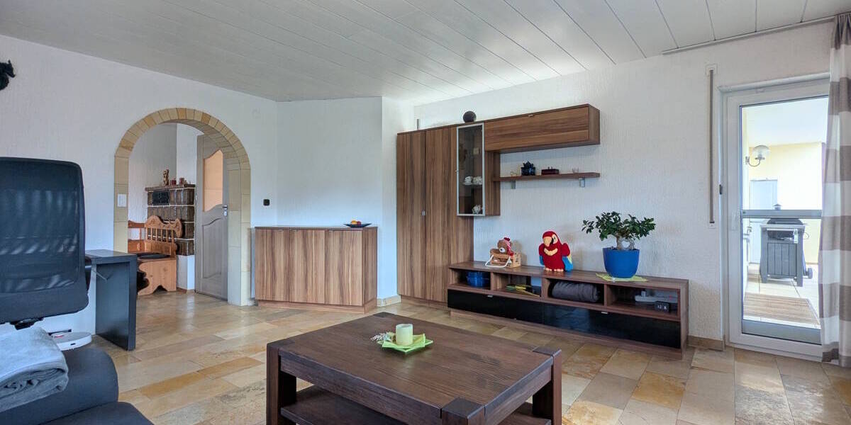 Etagenwohnung Vöhringen - 3 Zimmer, 100 m&sup2;, 349.000&euro; | Angebot:25939333
