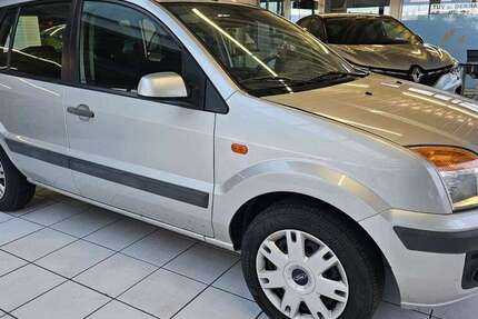 Ford Fusion 89.000 km 2.490 € Berghülen 89180