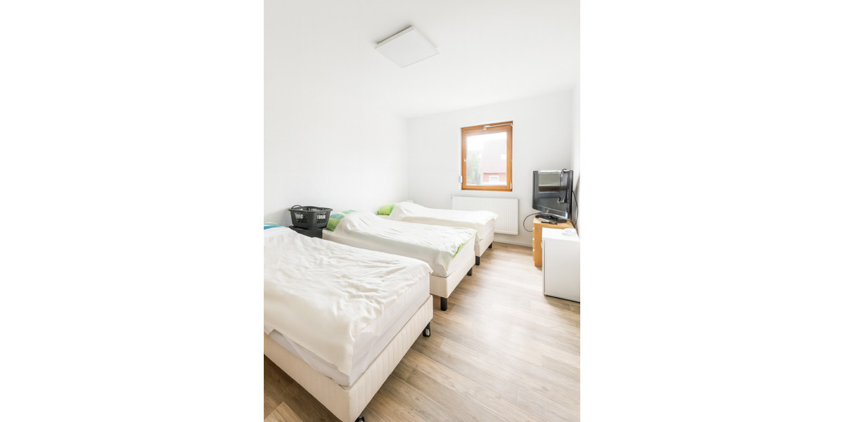 Mehrfamilienhaus, Wohnhaus Weißenhorn - 6 Zimmer, 450.000&euro; | Angebot:26425496