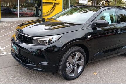 Opel Grandland (X) 11.200 km 25.990 &euro; Neu-Ulm 89231