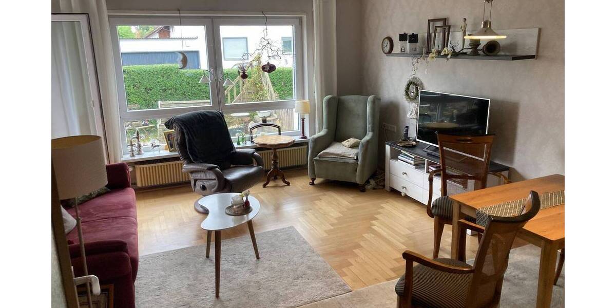 Etagenwohnung Illertissen - 3 Zimmer, 80 m&sup2;, 860&euro; | Angebot:26875055