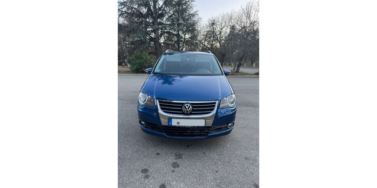 VW Touran 290.000 km 2.950 &euro; Ehingen 89584