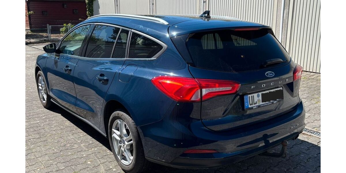 Ford Focus 146.700 km 8.990 &euro; Ulm 89081