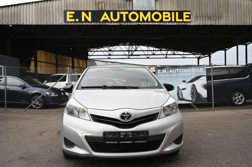 Yaris