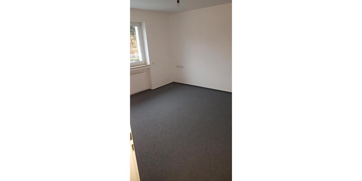 Erdgeschoßwohnung Ehingen (Donau) - 4 Zimmer, 127 m&sup2;, 1.200&euro; | Angebot:26238397