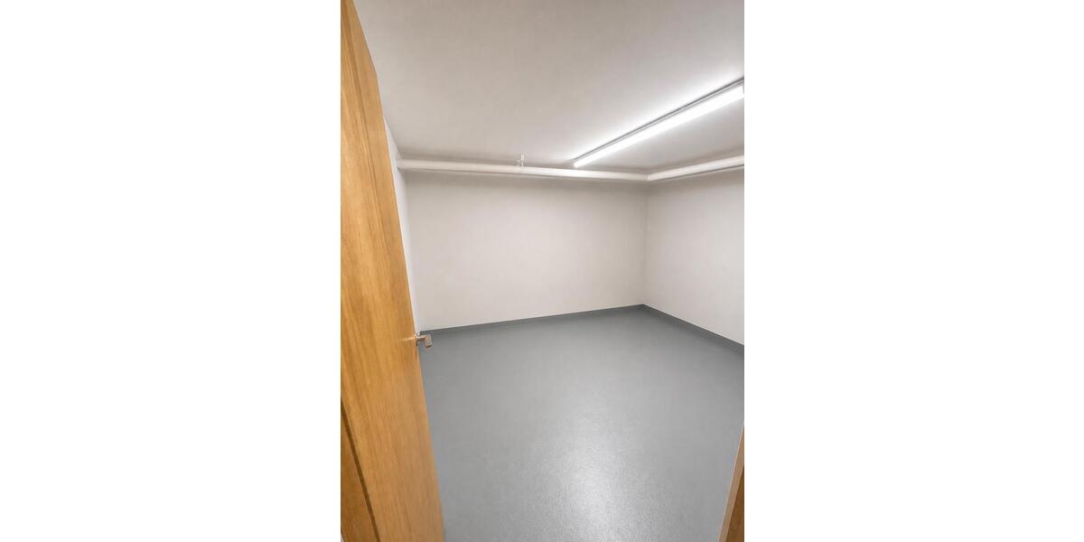 Reihenhaus Weißenhorn - 4 Zimmer, 130 m&sup2;, 1.680&euro; | Angebot:26471989