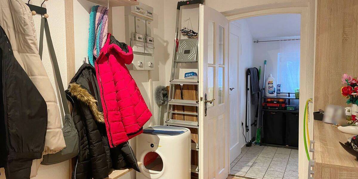 Einfamilienhaus Neu-Ulm Reutti - 1 Zimmer, 304 m&sup2;, 825.000&euro; | Angebot:24871556