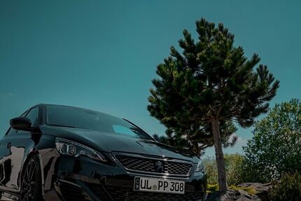 Peugeot 308 142.400 km 13.399 &euro; Laichingen 89150