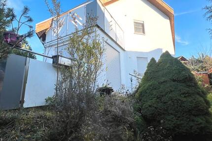 Haus Lonsee - 5 Zimmer, 115 m&sup2;, 1.800&euro; | Angebot:23702168