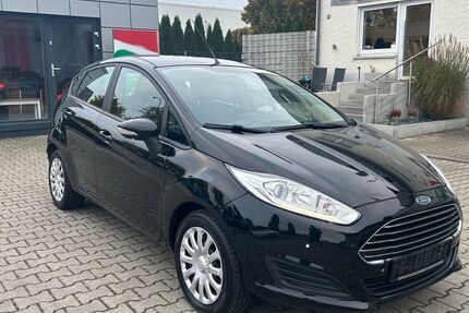 Ford Fiesta 128.650 km 6.800 € Burgau 89331