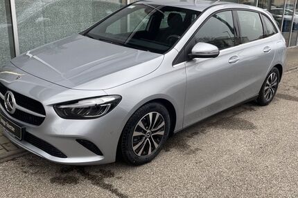 Mercedes-Benz B 180 3.000 km 35.900 &euro; Günzburg 89312