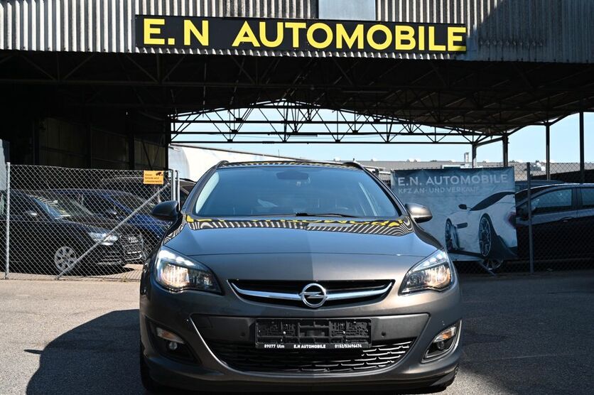 Opel Astra 127.560 km 7.900 € Ulm 89077